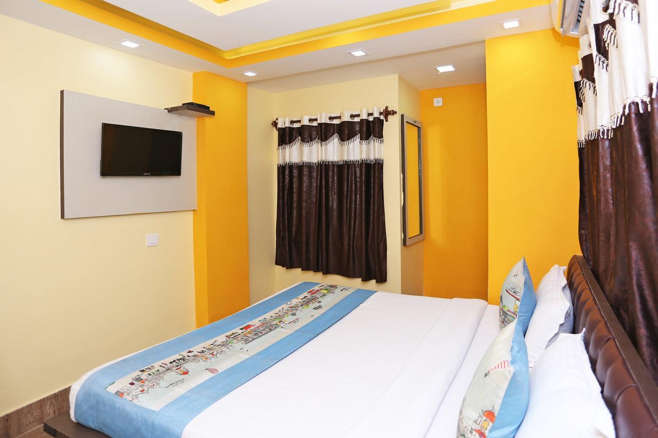 Oyo 9975 Hotel Asmeet Kolkata Exterior photo