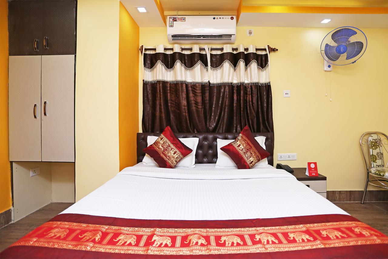Oyo 9975 Hotel Asmeet Kolkata Exterior photo