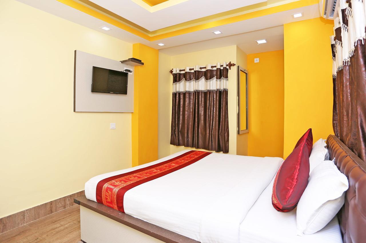 Oyo 9975 Hotel Asmeet Kolkata Exterior photo