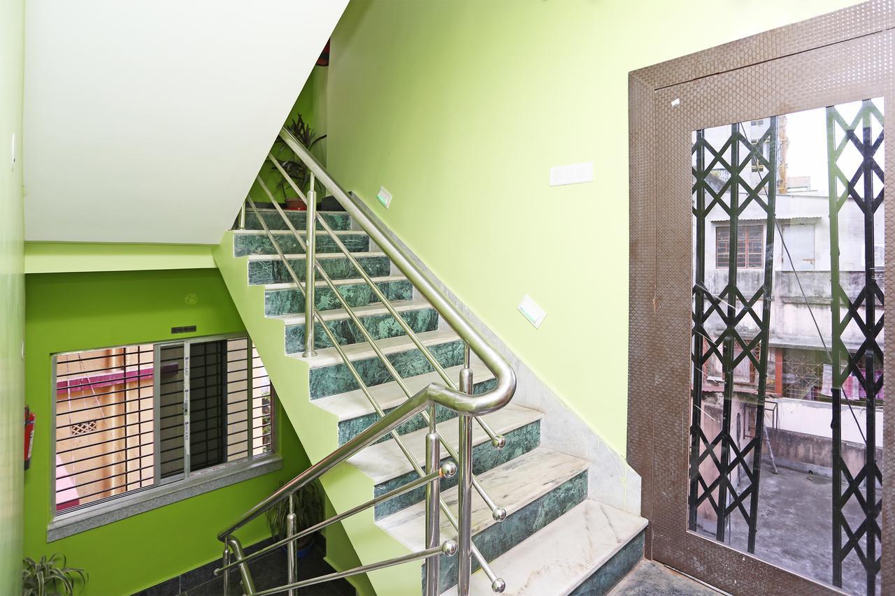 Oyo 9975 Hotel Asmeet Kolkata Exterior photo
