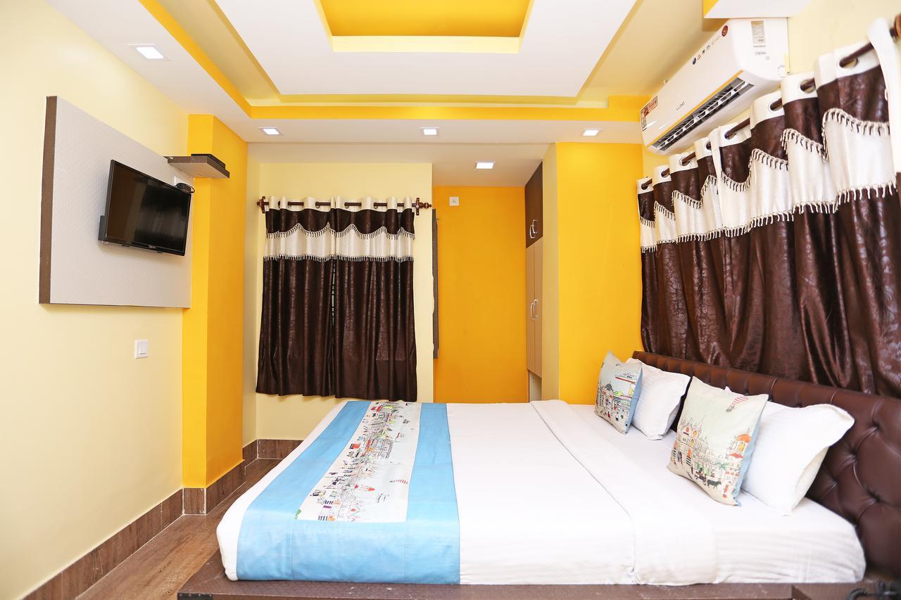Oyo 9975 Hotel Asmeet Kolkata Exterior photo